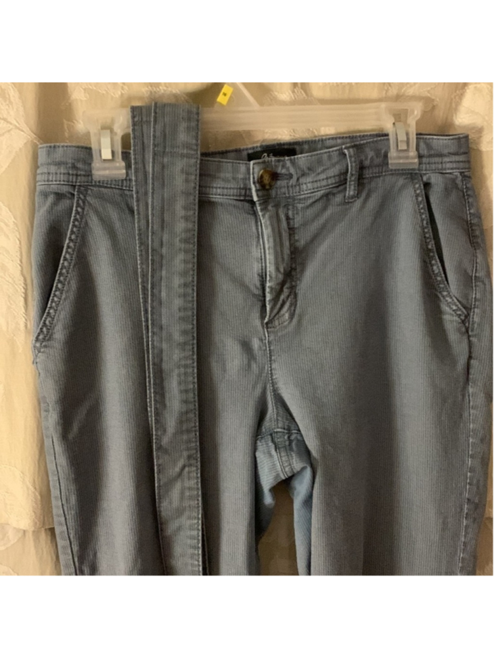 🔒 10 items for $20 - Reitmans Blue cotton pants size 12